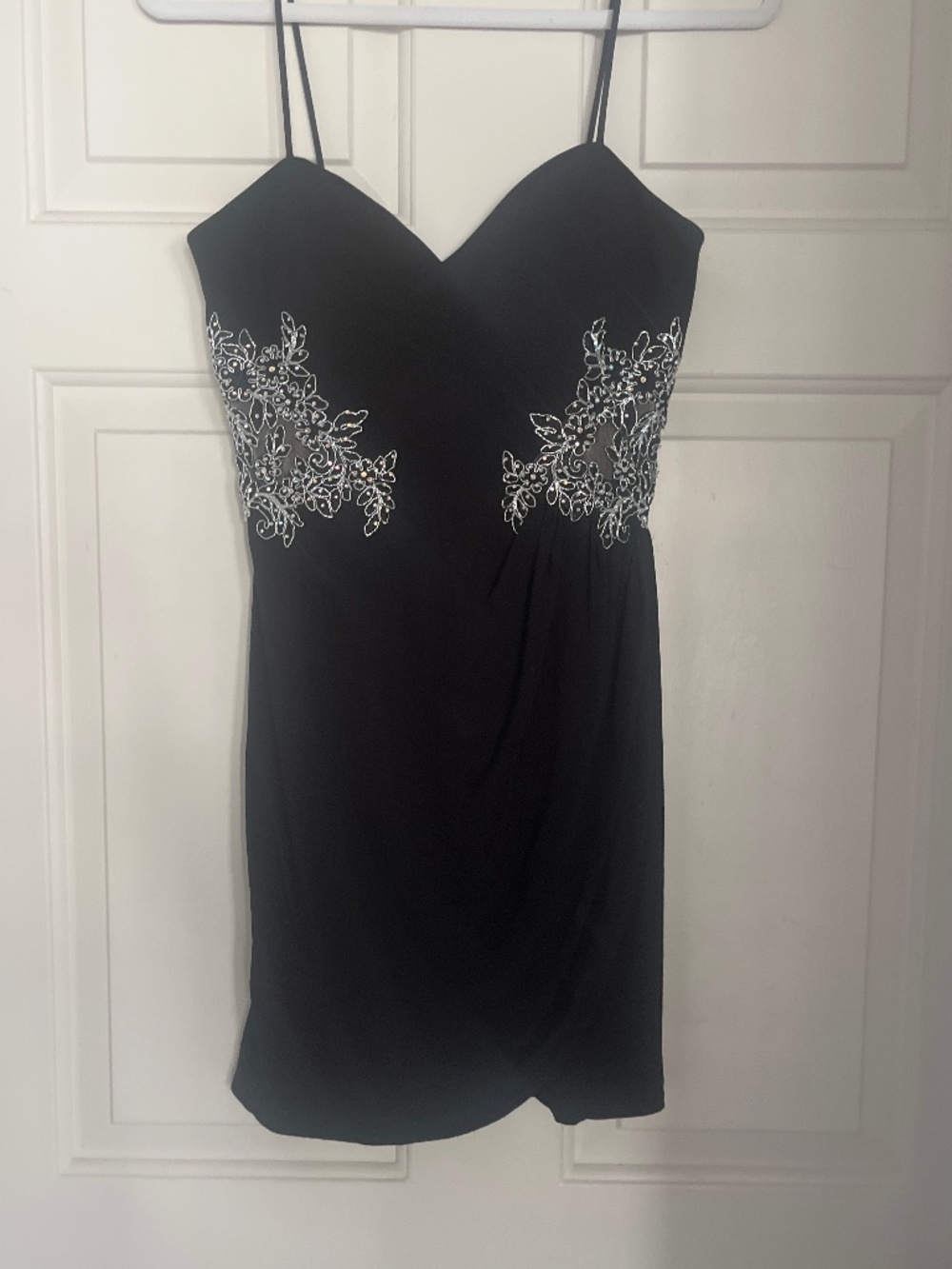 Blondie nites formal embellished dress